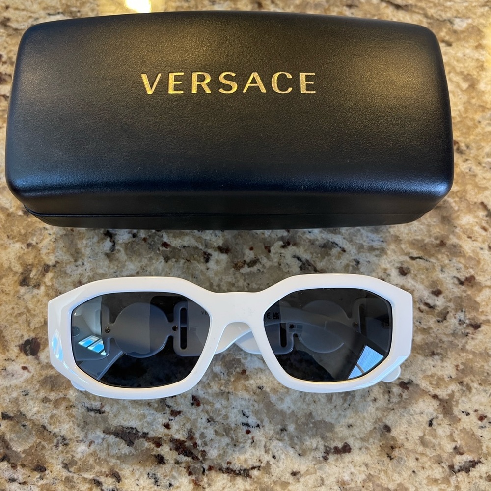 Versace biggie white Medusa sunglasses